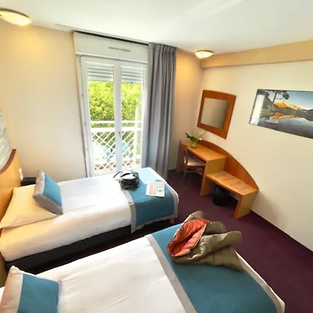 Готель Saint Georges Лурд