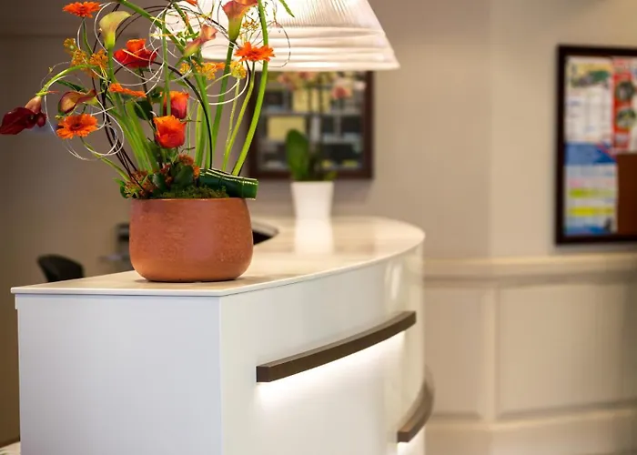 Saint Georges Hotel 3*