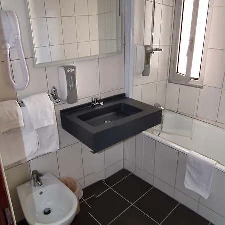 Saint Georges Szálloda Lourdes